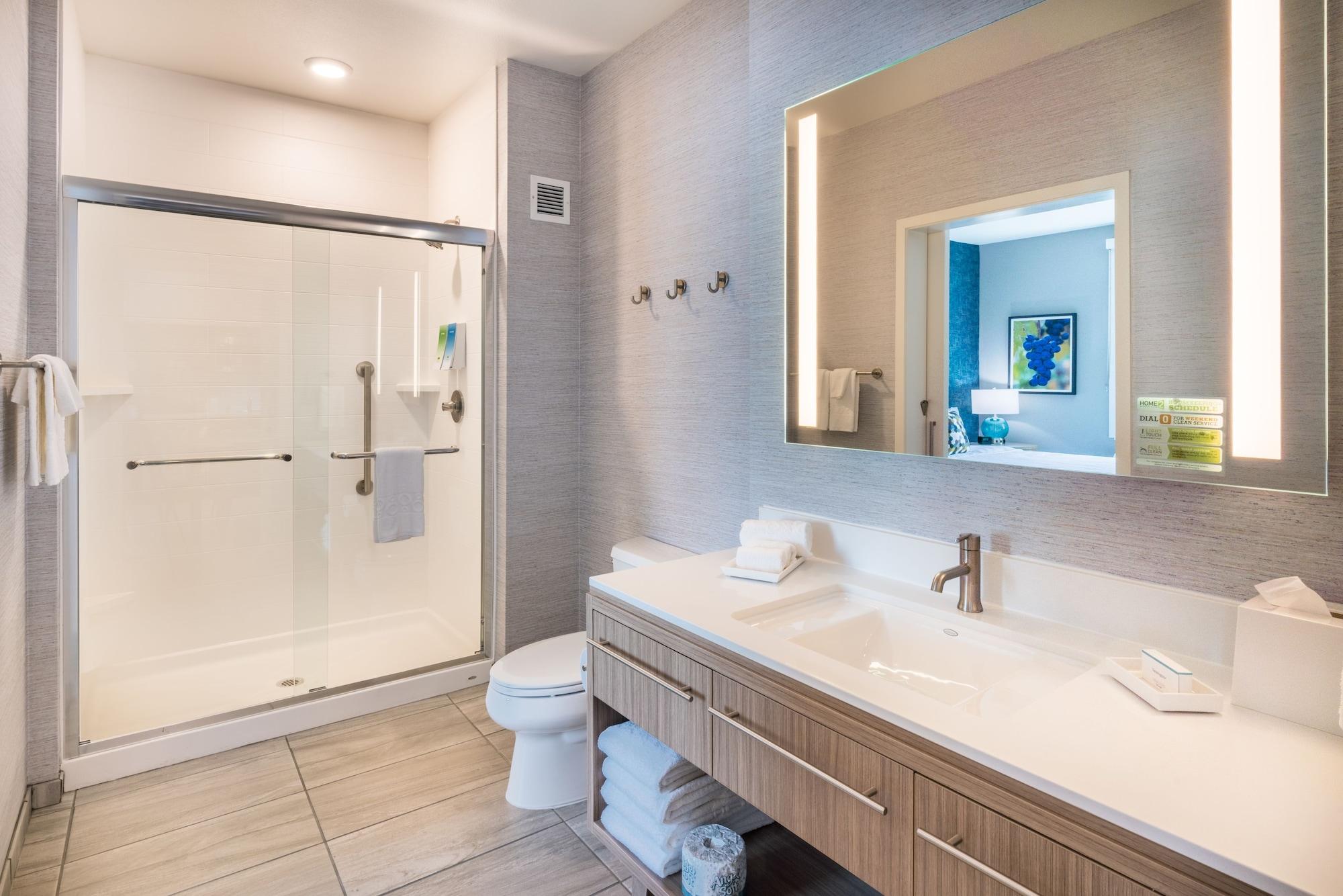 Home2 Suites By Hilton Temecula Exterior photo